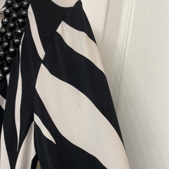 Bisou Bisou Beaded Zebra Print Dress Plunge Neckline Size 8 - Picture 5 of 8